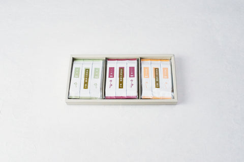 本多屋の外郎 重ねの詰合わせ (3包 / 9本入) こし餡・抹茶・季節